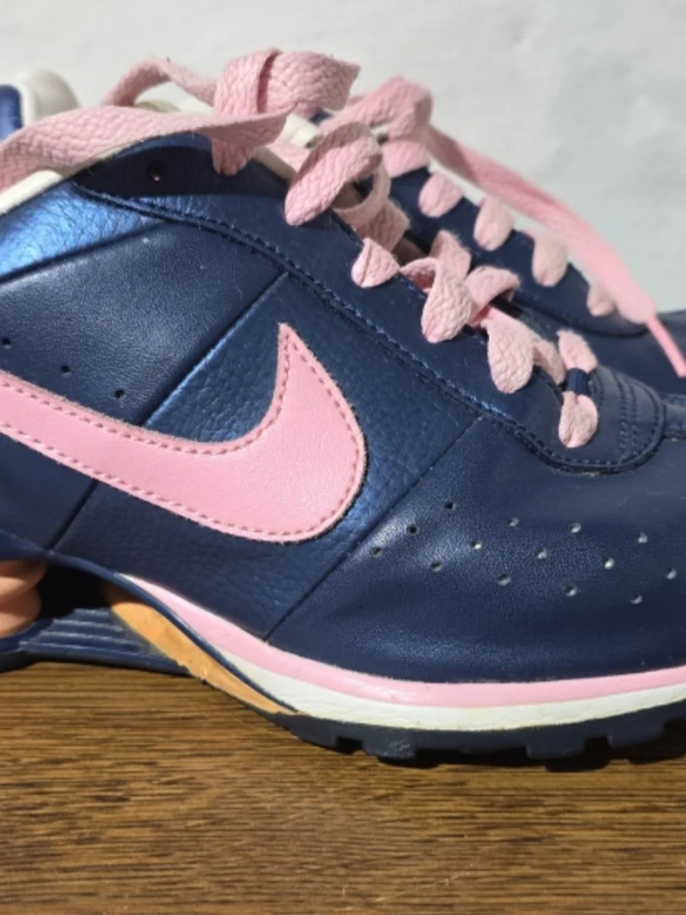 Vintage 2004 Nike Shox Classic II Metallic Blue Pink - Women's 9.5